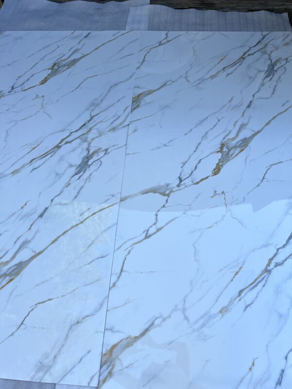 02 CARRARA DOSTĘPNY ZA MIESIĄC MOŻNA REZERWOWAĆ