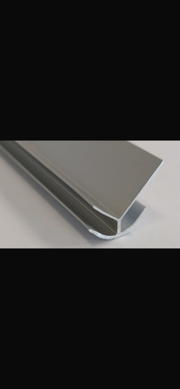 Narożnik zewnętrzny srebrny